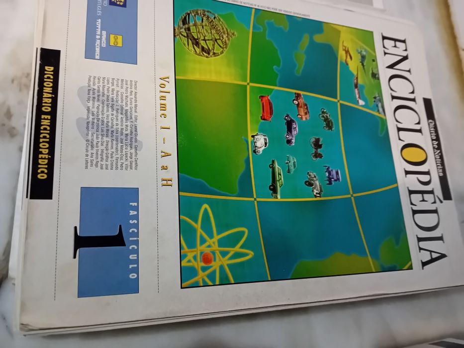 Dicionário Enciclopédico Diário de Notícias  Volumes 1 e 2