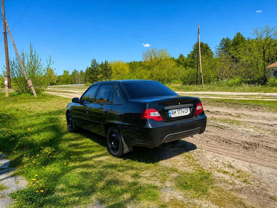 Део нексія 2011 рік кузов Н-150