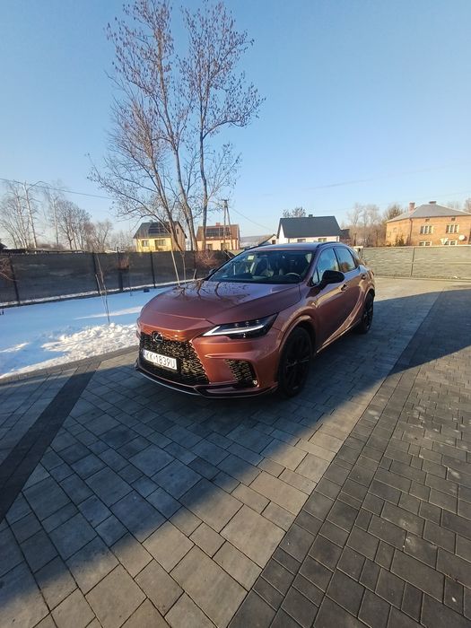 Luksusowe auto do ślubu Lexus Rx 500h f sport