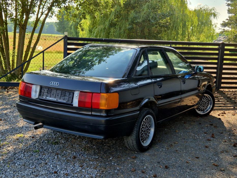 Audi 80 B3 1990r sedan 1.6 benzyna 158 tys km