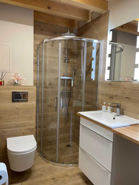 Domek nad jeziorem 6-8 osób na Sylwestra w Wieleniu. Domek na wynajem