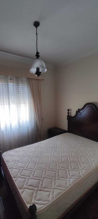 Moradia T6 com Jardim e Garagem na Av. Fernão Magalhães – Porto