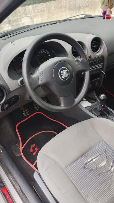 Carro  Ibiza SEAT