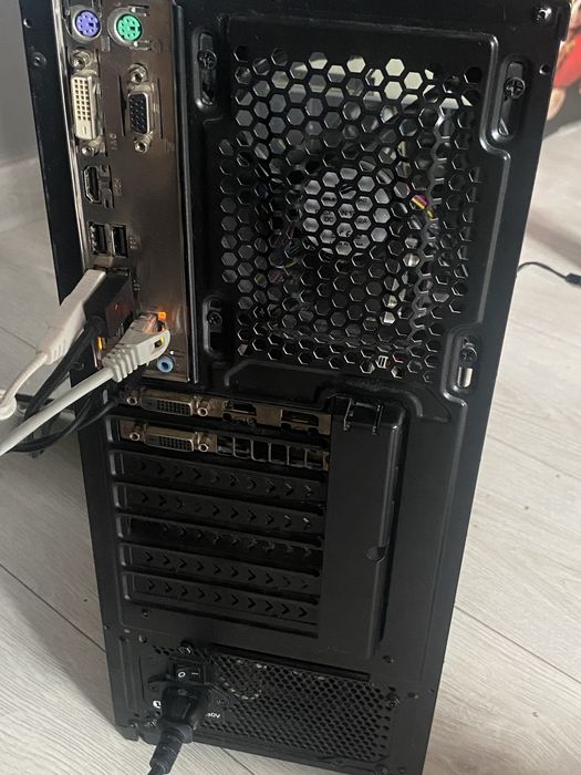 Komputer gamingowy i5-6500 / GTX 1050 Ti 4GB / 16GB RAM DDR4