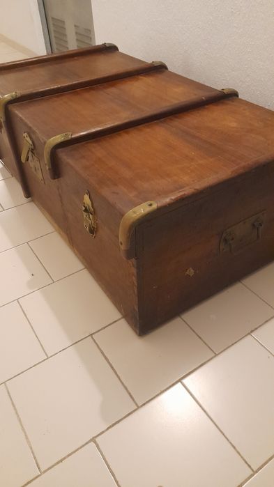 Baul de Madeira e letão