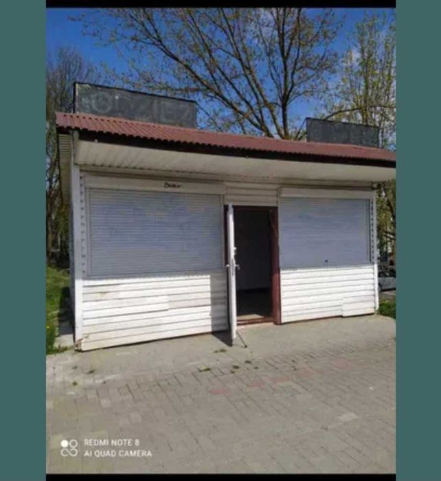 Lokal usługowy na sprzedaż lub wynajem