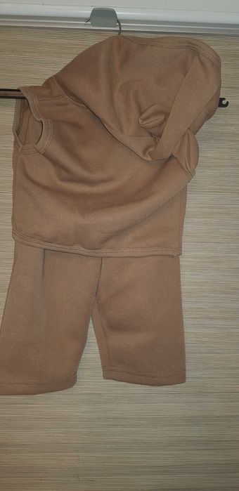 Spodenki z kamizelka z kapturem- rozmiar S