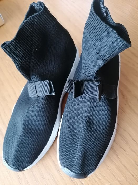 Nowe adidasy r. 36