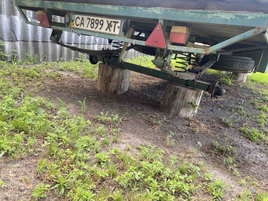 Платформа причеп для бджіл вуликів