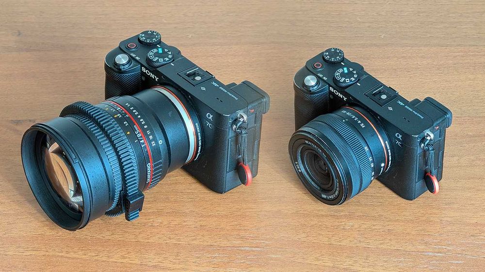 FULL FRAME Камера sony A7C + kit 28-60мм + samyang 85мм f1.4 + rig + 2 акамулятори + перехідник на canon EF
