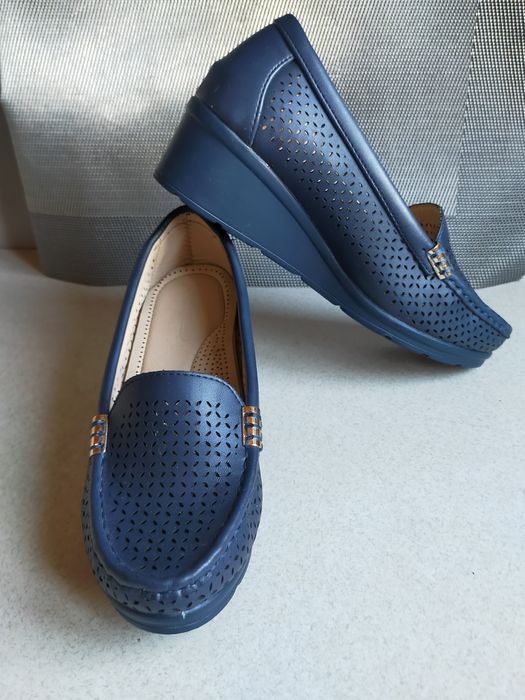 Mokasyny Goldslider na platformie 37/23 jak nowe