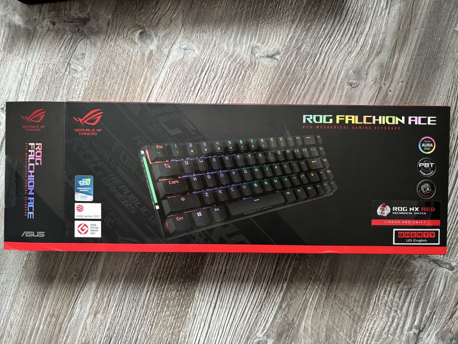 Asus rog falchion ace
