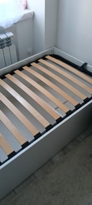 Продам односпальне ліжко