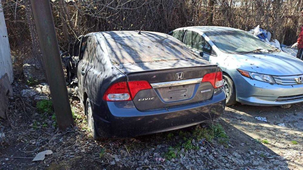 Разборка Honda Civic 4D USA 2010 hybrid (крышка фонарь АКПП фара крыло