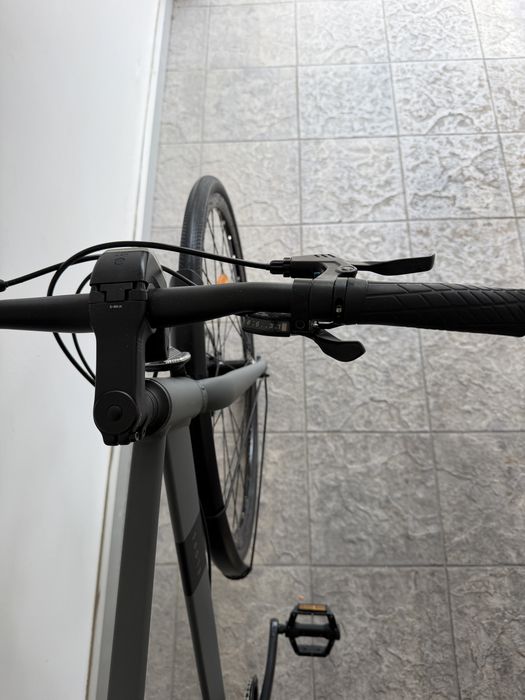 Bicicleta urbana Elops Speed 900 – Tamanho L – Cinzento