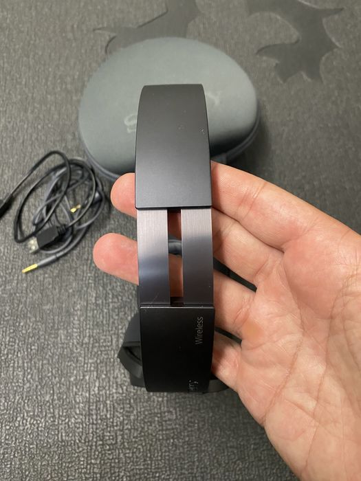 Auscultadores Sony h.ear on MDR-100ABN Bluetooth c/Bolsa