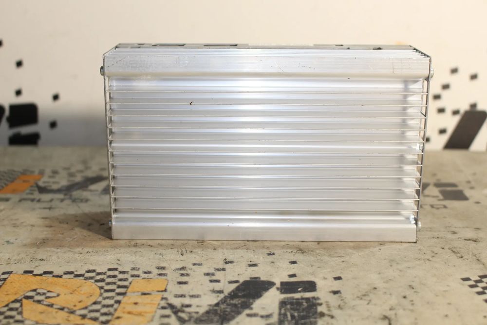 Amplificador de colunas BMW 6 Cabriolet (F12)