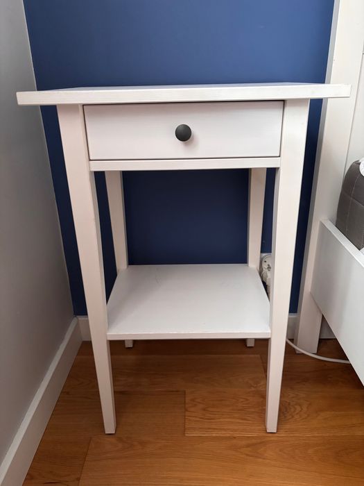 Łóżko Ikea Hemnes 160x200 + 2 stoliki nocne