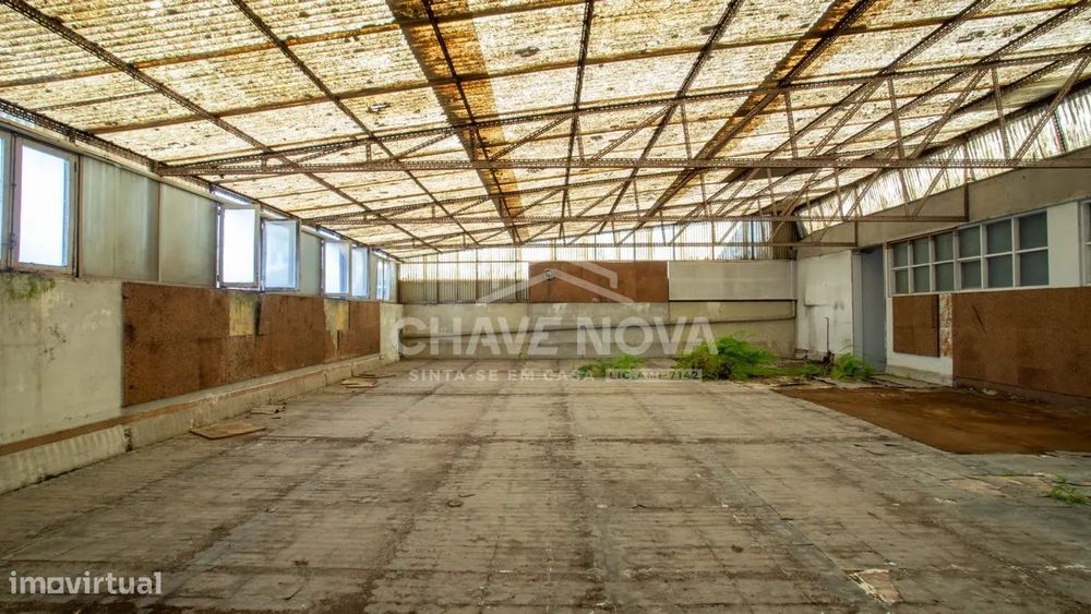 Espaço para comercio/serv à venda na Av da Boavista perto CasadaMúsica