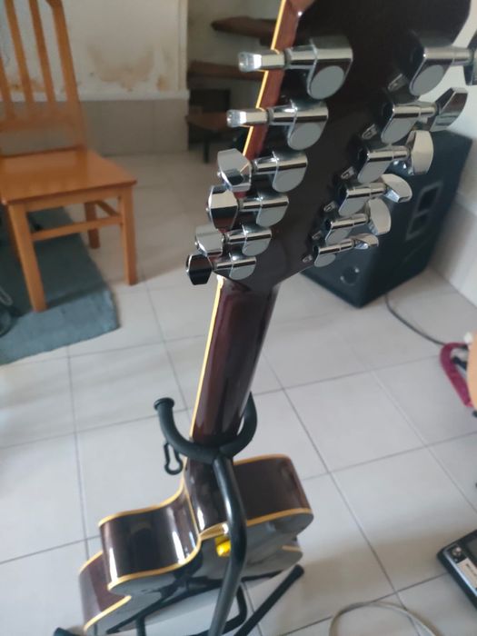 Viola 12 cordas, como nova