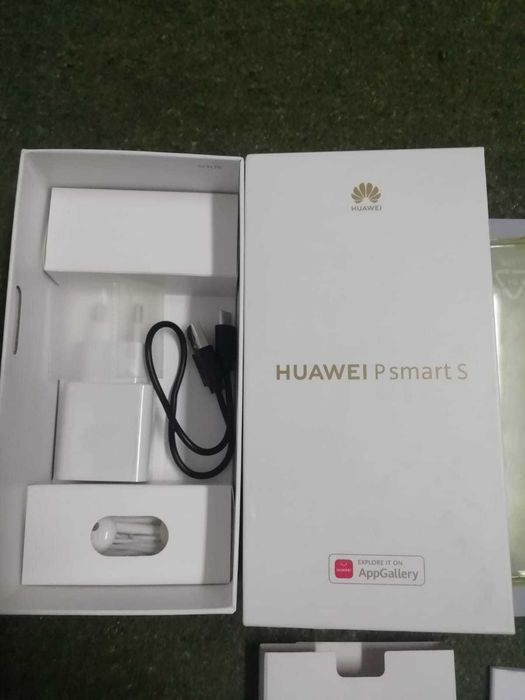 Huawei P Stmart S telemovel