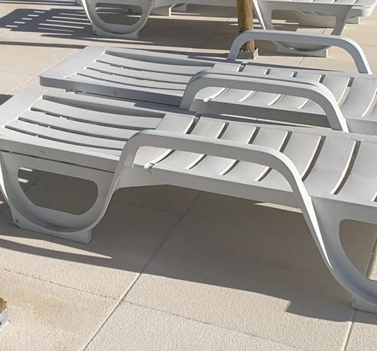 Espreguiçaderia em plastico