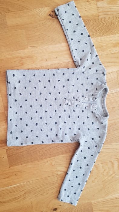 Bluzka t-shirt gwiazdki 9-12 H&M