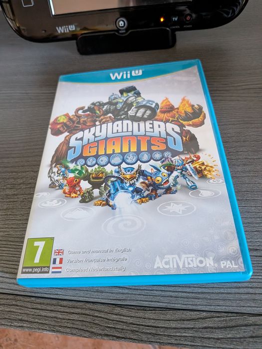 Wii U desbloqueada + Skylanders Giants