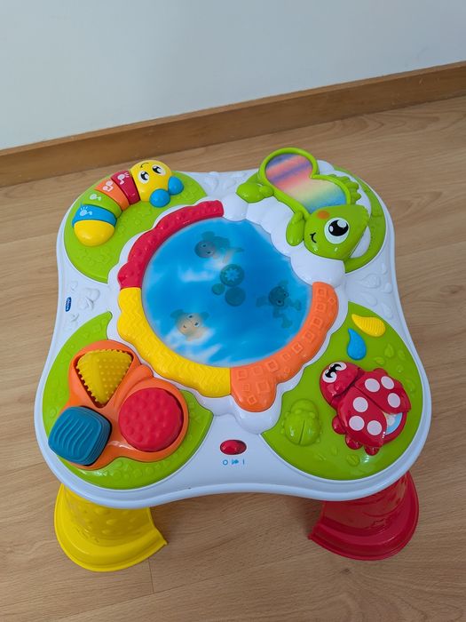 Mesa sensorial da Chicco