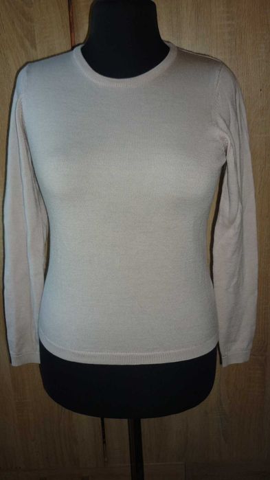 Isle- damski sweter 100 %wełna  r; S