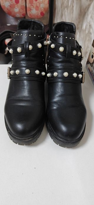 Ботинки женские демисезонные