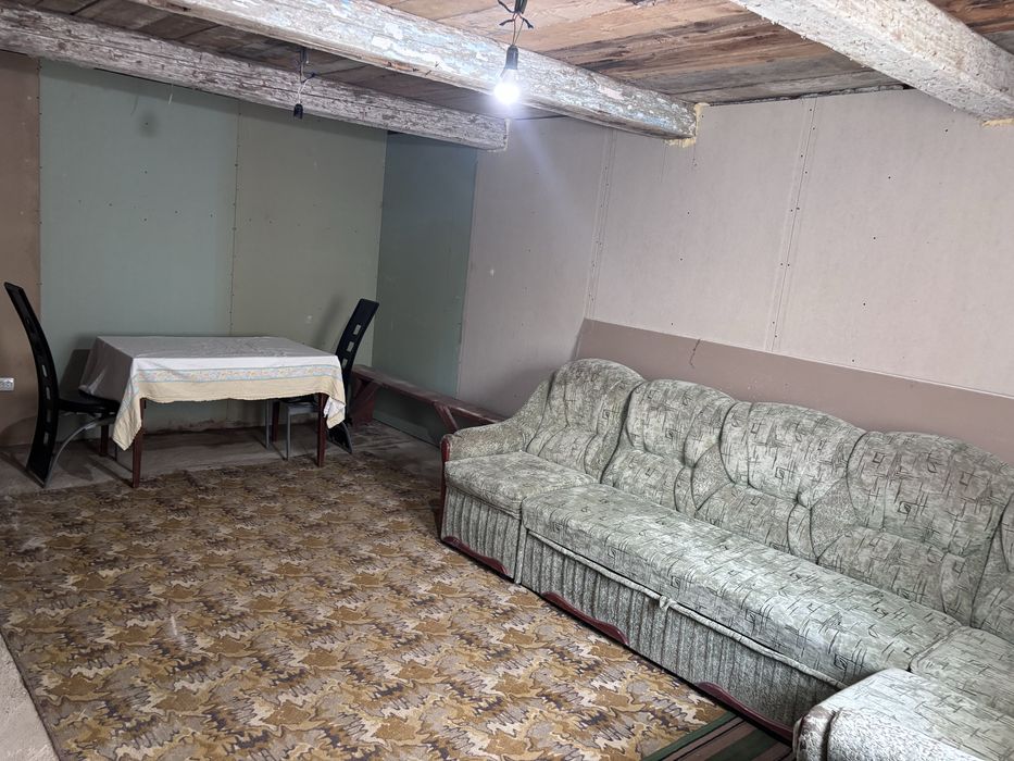 Продаж будинку в селі Рогізно з власним ставком - View 4
