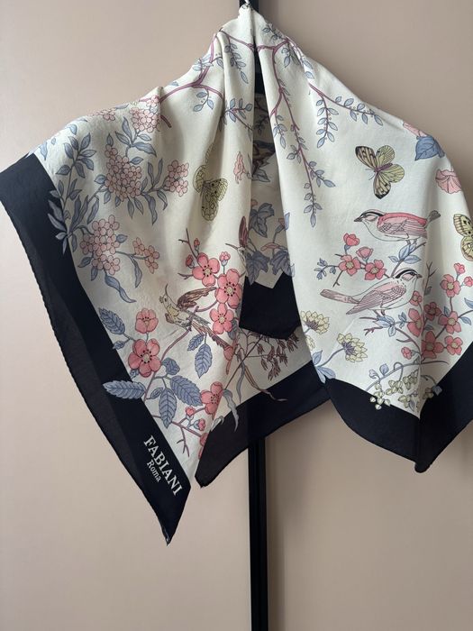 Fabiani cos шовкова хустка