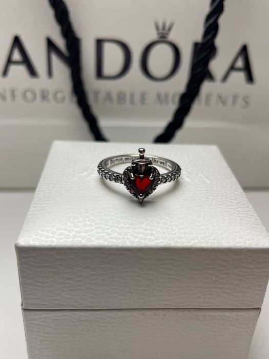 ЗНИЖКА Каблучка Pandora стиль | Чорне,Червоне серце |  Кольцо пандора