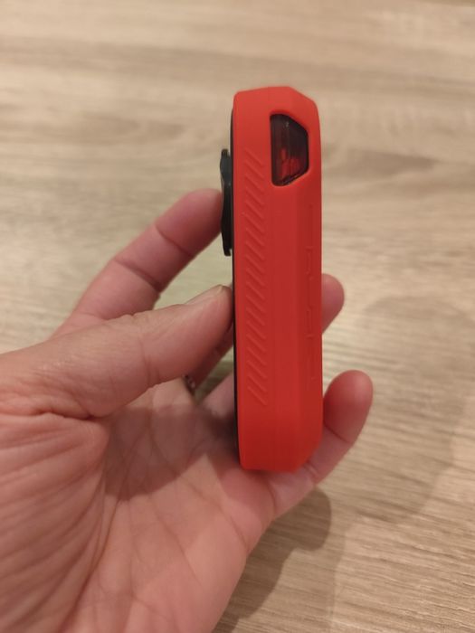 Czerwone etui do Garmin varia rtl 515 nowe