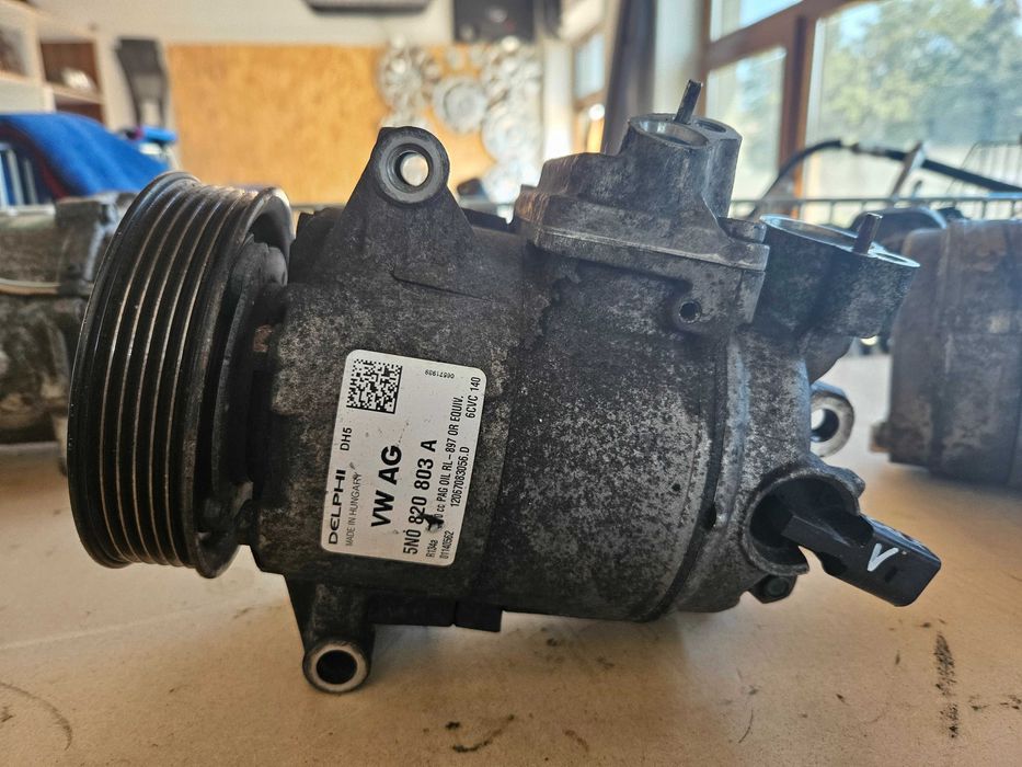 Kompresor klimatyzacji vw skoda  100%sprawny