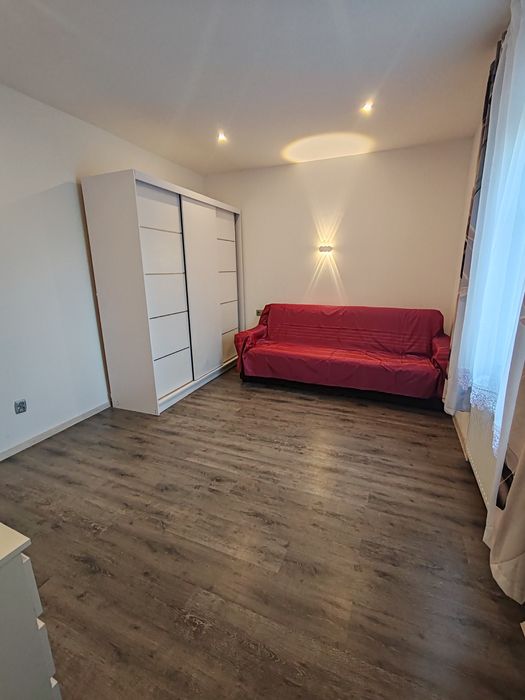 Do wynajęcia. 2 pokojowe mieszkanie na Rędzine.