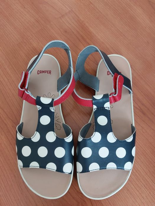 Sandálias Camper NOVAS  tamanho 37