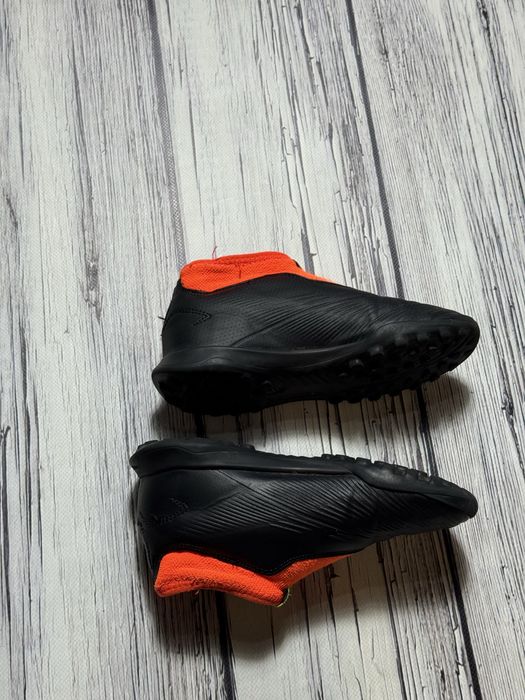 Adidas сороконожки оригинал 33 размер бутсы детские копы футбольные