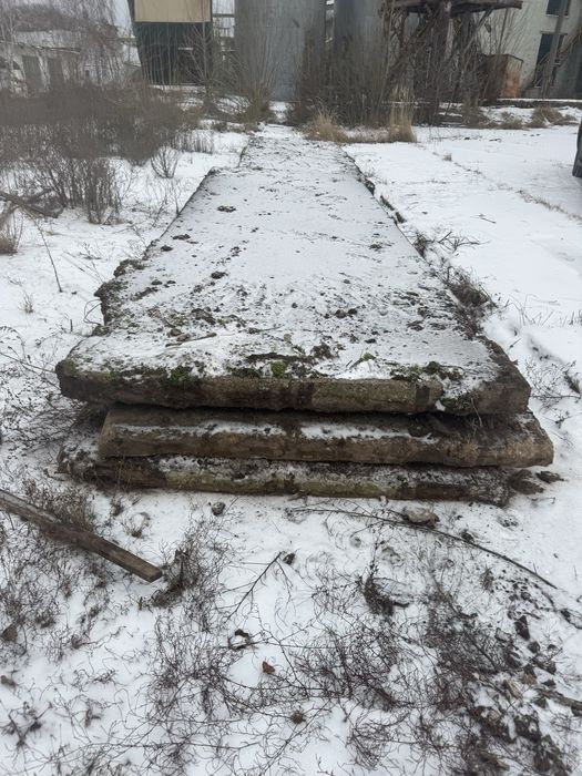 Плити дорожні дорожні  плити