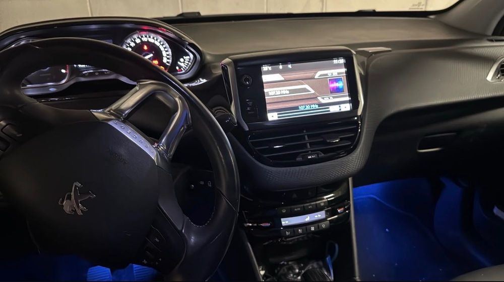 Peugeot 2008Allure