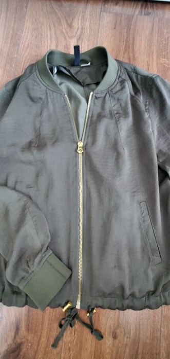 Светр легкий з  блискавкою розмір S-M Хакі