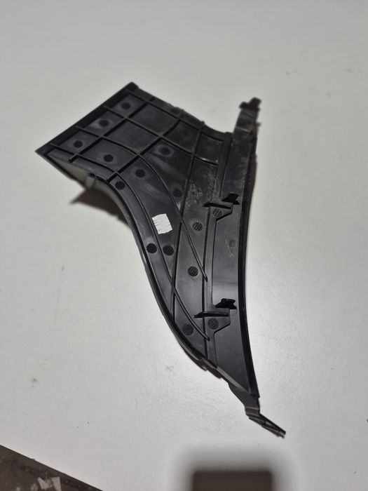 Skoda Kodiq Lift 2020 kierownica powietrza lewa 5658.07764