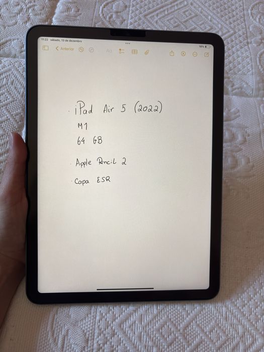 iPad Air 5 (2022, M1) azul de 64 GB + Apple Pencil 2 + Capa ESR
