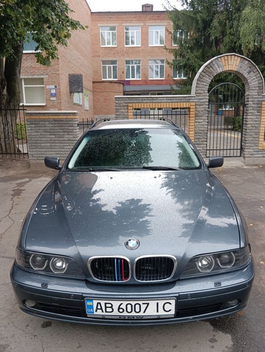 Продам БМВ е39  525 тді