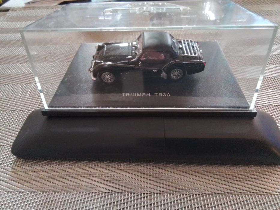 Triumph TR3A 1 43