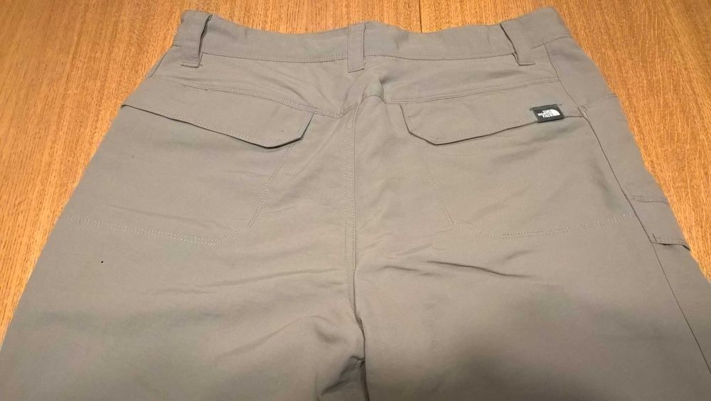Spodnie trekkingowe The North Face ocieplane Primaloft  r.30/30 -( S )