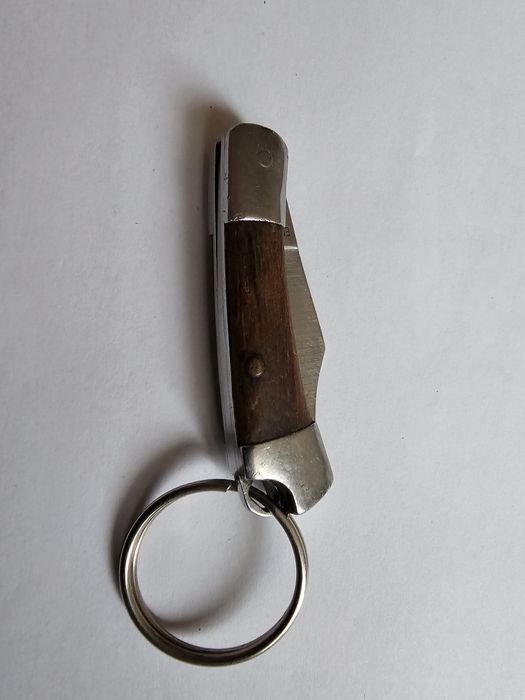 Карманный нож-брелок