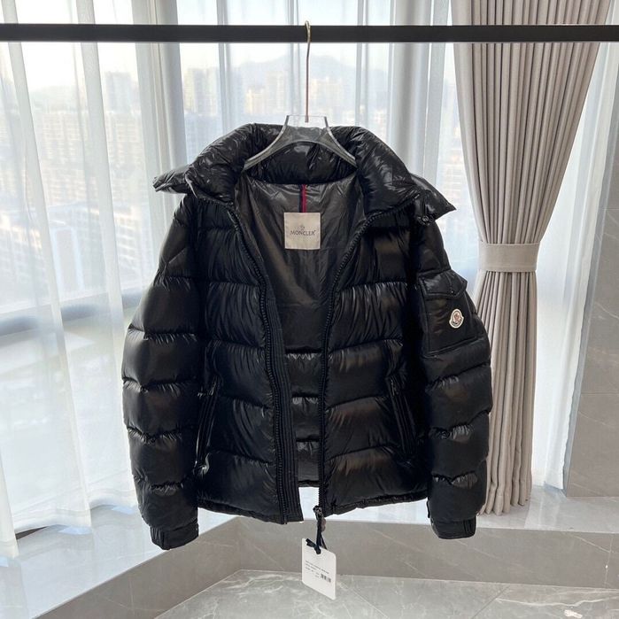 Куртка пуховик moncler монклер ЧИТАТИ ОПИС