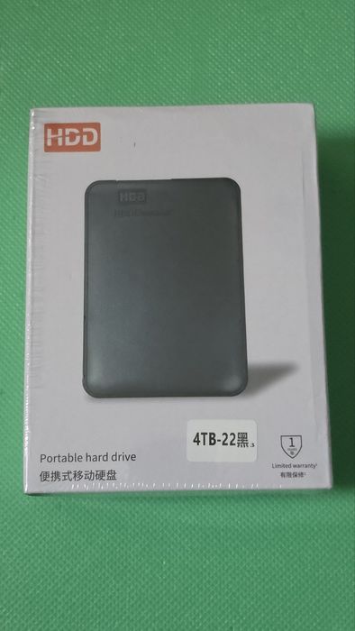 HDD Диск на 4TВ зовнішній